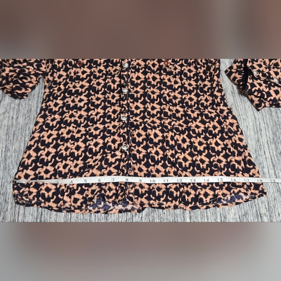 Roar Western Shirt - Beautiful Stitching Details - Studs Embellishments- Size M - Picture 8 of 13